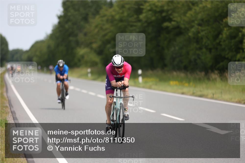 22.06.2025 - Viking Triathlon Yannick Fuchs http://msf.ph/oto/8110350 22.06.2025 12:15:15 Radfahren 153, 355, 440, 555 meine-sportfotos.de