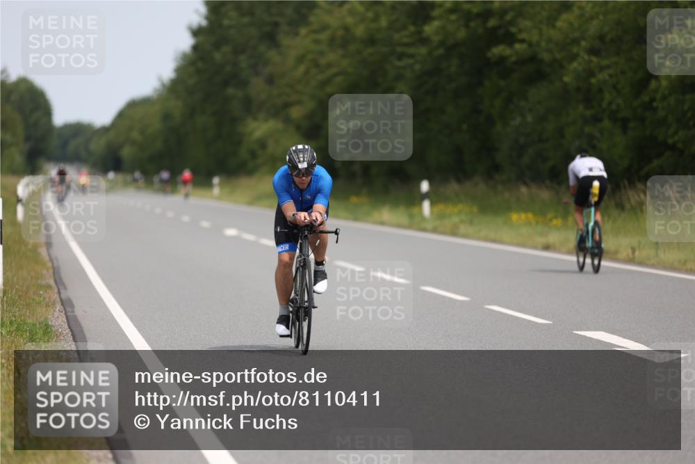 22.06.2025 - Viking Triathlon Yannick Fuchs http://msf.ph/oto/8110411 22.06.2025 12:15:16 Radfahren 153, 355, 440 meine-sportfotos.de