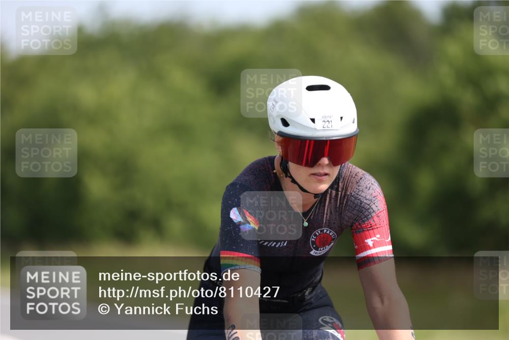 22.06.2025 - Viking Triathlon Yannick Fuchs http://msf.ph/oto/8110427 22.06.2025 11:34:33 Radfahren 12, 221 meine-sportfotos.de