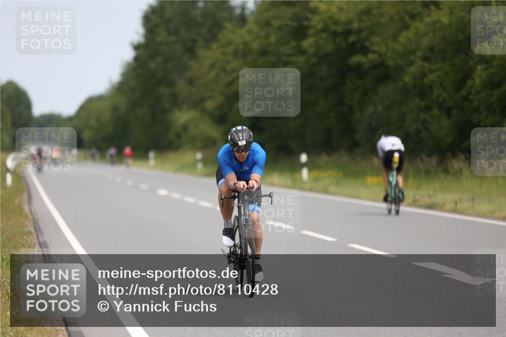 22.06.2025 - Viking Triathlon Yannick Fuchs http://msf.ph/oto/8110428 22.06.2025 12:15:17 Radfahren 153, 355, 440 meine-sportfotos.de