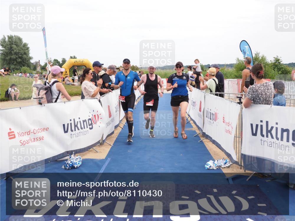22.06.2025 - Viking Triathlon MichiJ http://msf.ph/oto/8110430 22.06.2025 15:01:28 Ziel 635 meine-sportfotos.de