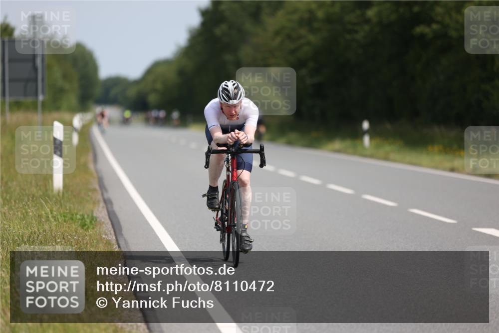 22.06.2025 - Viking Triathlon Yannick Fuchs http://msf.ph/oto/8110472 22.06.2025 11:34:45 Radfahren 230, 421, 613, 616 meine-sportfotos.de