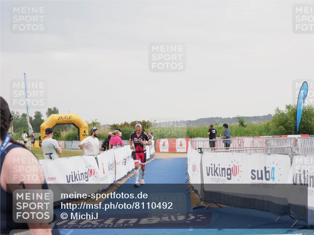 22.06.2025 - Viking Triathlon MichiJ http://msf.ph/oto/8110492 22.06.2025 16:39:24 Ziel 156 meine-sportfotos.de