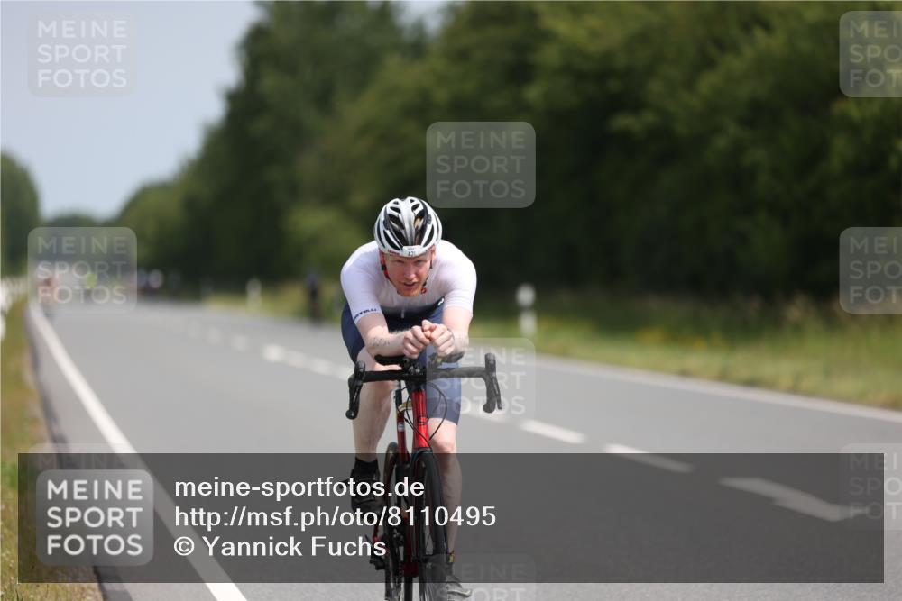 22.06.2025 - Viking Triathlon Yannick Fuchs http://msf.ph/oto/8110495 22.06.2025 11:34:45 Radfahren 230, 421, 613, 616 meine-sportfotos.de