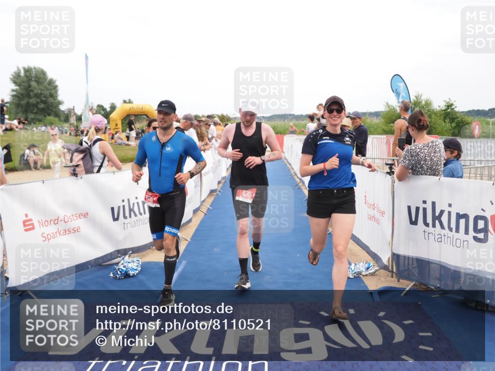 22.06.2025 - Viking Triathlon MichiJ http://msf.ph/oto/8110521 22.06.2025 15:01:29 Ziel 635 meine-sportfotos.de