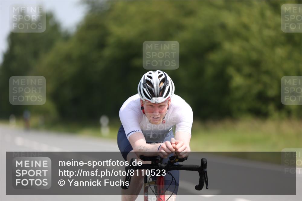 22.06.2025 - Viking Triathlon Yannick Fuchs http://msf.ph/oto/8110523 22.06.2025 11:34:46 Radfahren 230, 421, 613, 616 meine-sportfotos.de
