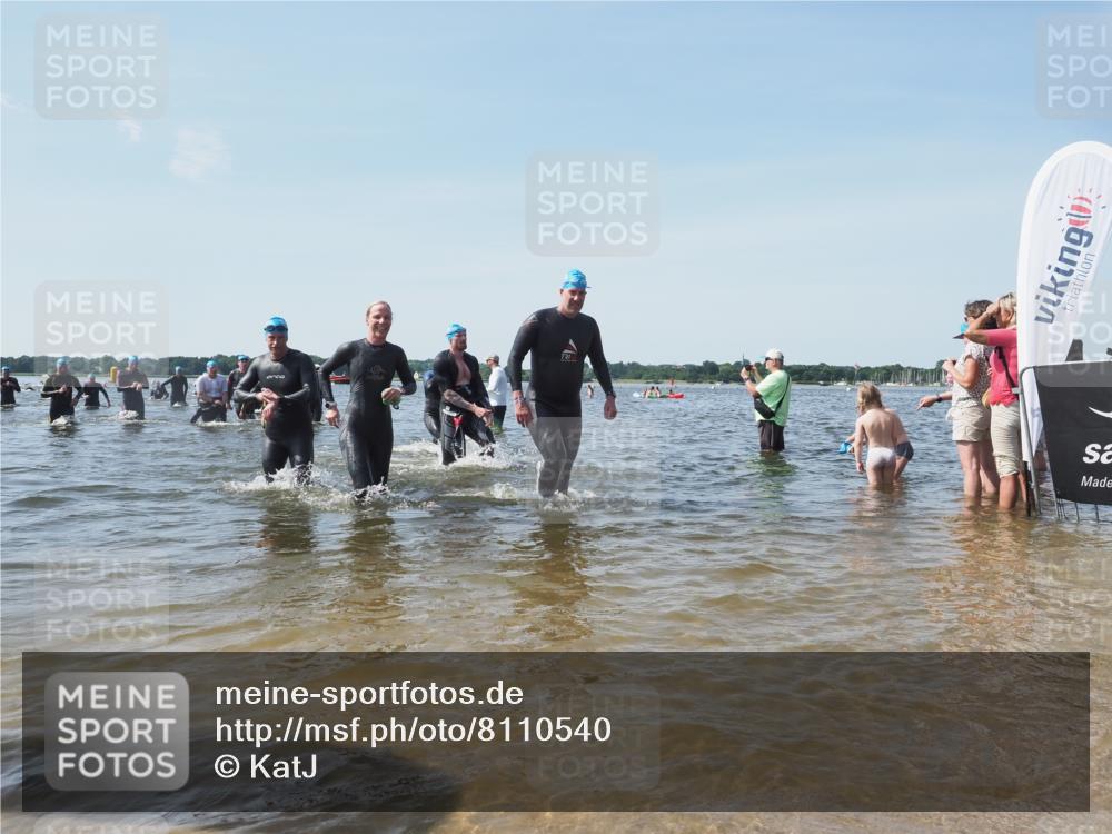 22.06.2025 - Viking Triathlon KatJ http://msf.ph/oto/8110540 22.06.2025 10:39:22 Schwimmen 83, 93, 117, 150, 182, 195, 238, 276, 298, 324, 386, 474, 536 meine-sportfotos.de