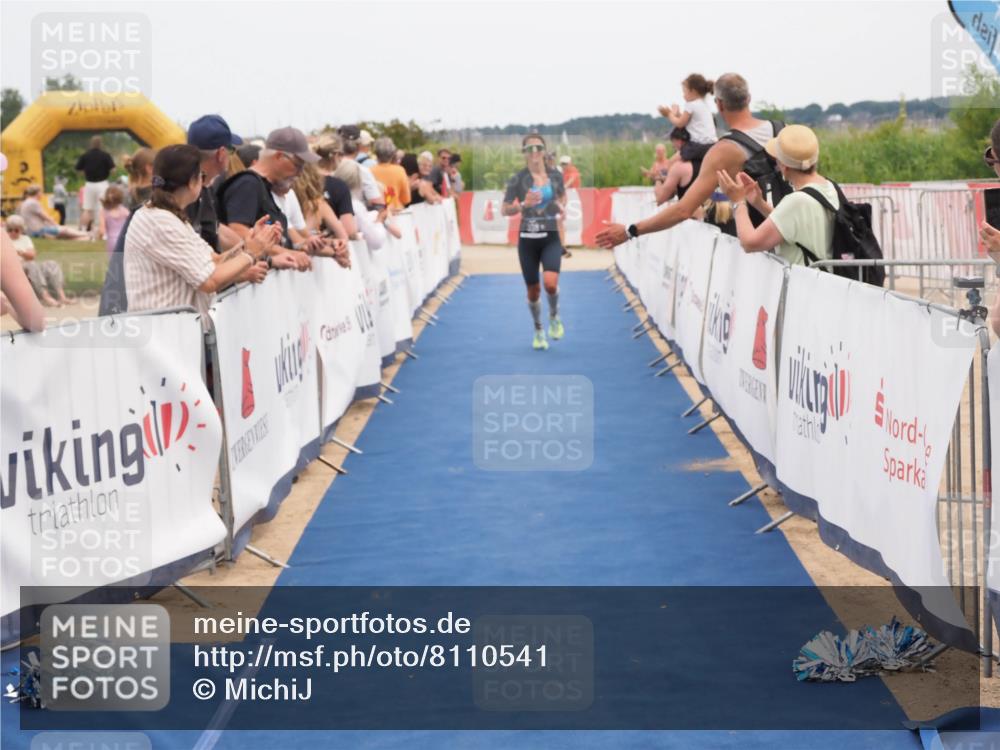 22.06.2025 - Viking Triathlon MichiJ http://msf.ph/oto/8110541 22.06.2025 15:01:54 Ziel 398 meine-sportfotos.de