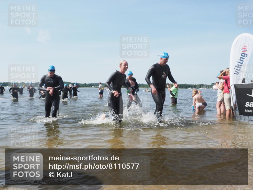 22.06.2025 - Viking Triathlon KatJ http://msf.ph/oto/8110577 22.06.2025 10:39:23 Schwimmen 83, 93, 117, 150, 182, 195, 238, 276, 298, 324, 337, 386, 474, 536 meine-sportfotos.de