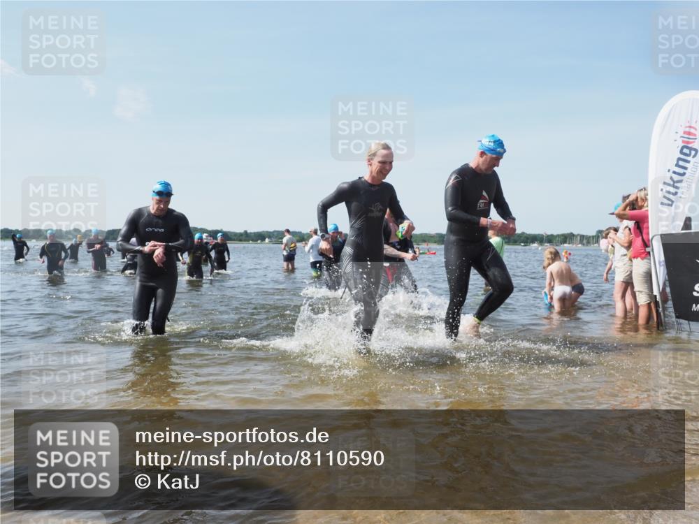22.06.2025 - Viking Triathlon KatJ http://msf.ph/oto/8110590 22.06.2025 10:39:23 Schwimmen 83, 93, 117, 150, 182, 195, 238, 276, 298, 324, 337, 386, 474, 536 meine-sportfotos.de
