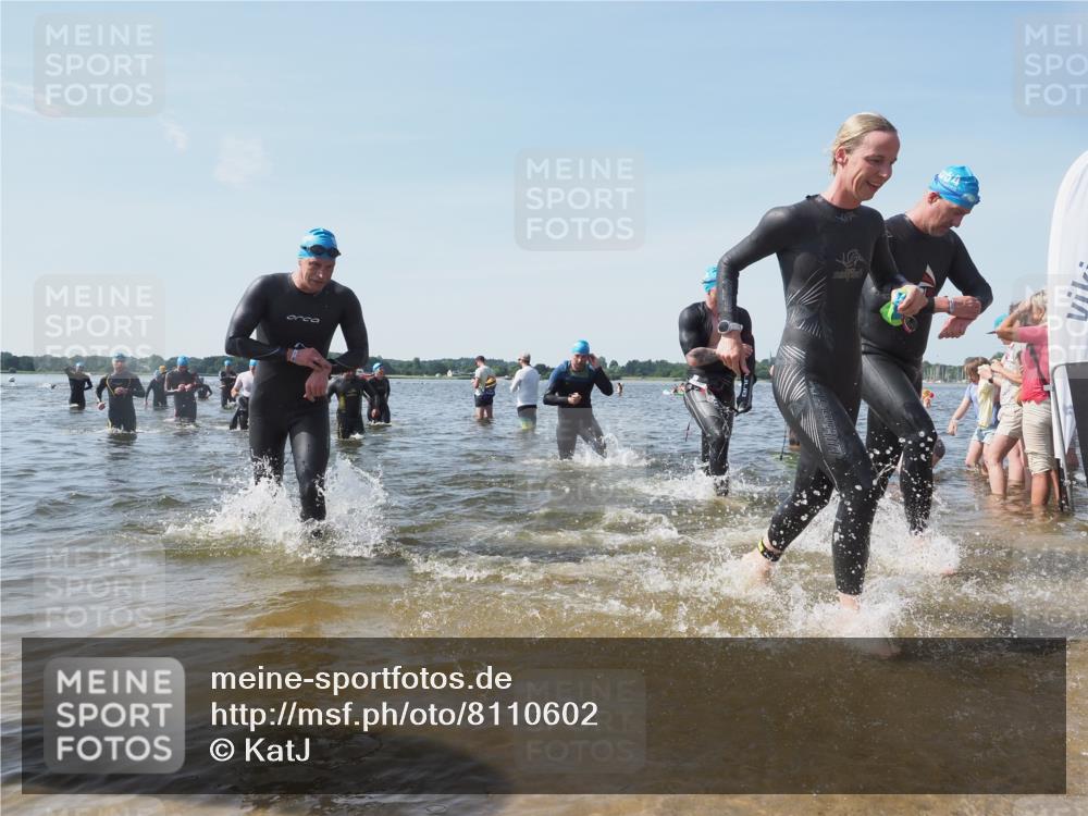 22.06.2025 - Viking Triathlon KatJ http://msf.ph/oto/8110602 22.06.2025 10:39:24 Schwimmen 83, 93, 117, 150, 182, 195, 238, 276, 298, 324, 337, 386, 474, 536 meine-sportfotos.de