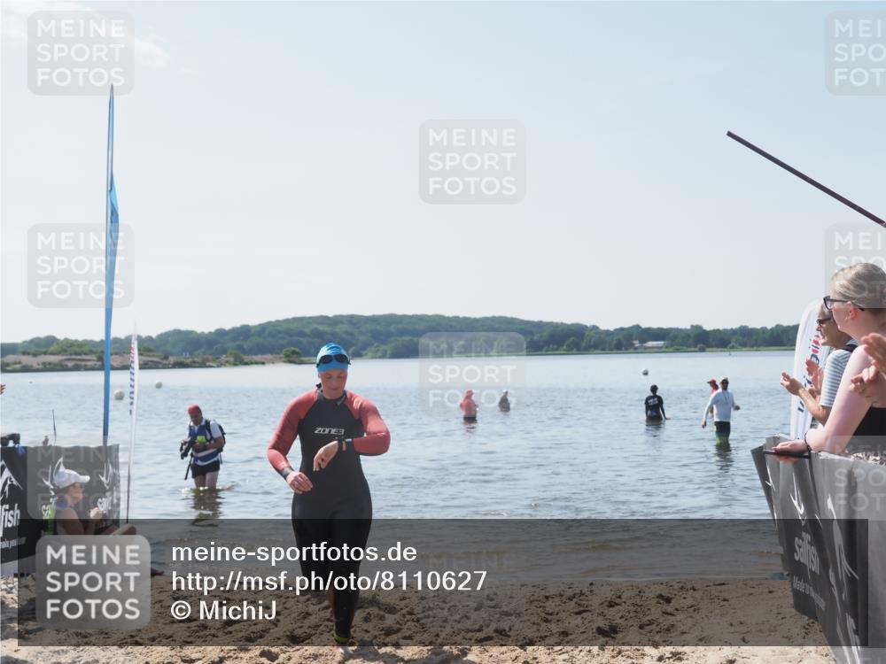 22.06.2025 - Viking Triathlon MichiJ http://msf.ph/oto/8110627 22.06.2025 10:59:39 Schwimmen 476 meine-sportfotos.de