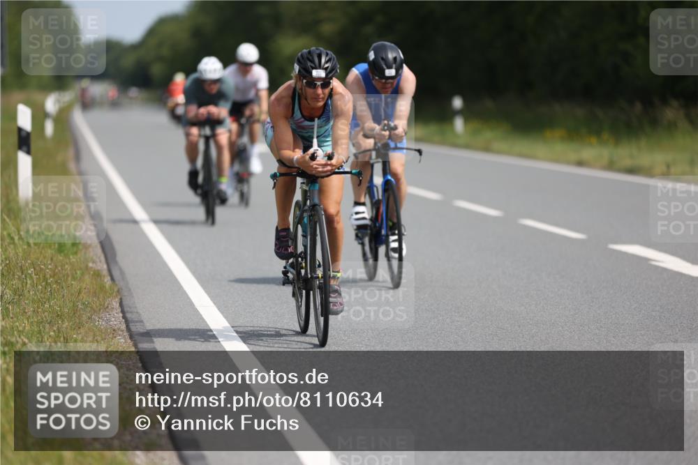22.06.2025 - Viking Triathlon Yannick Fuchs http://msf.ph/oto/8110634 22.06.2025 11:35:02 Radfahren 109, 216, 282, 318, 326, 465, 645 meine-sportfotos.de