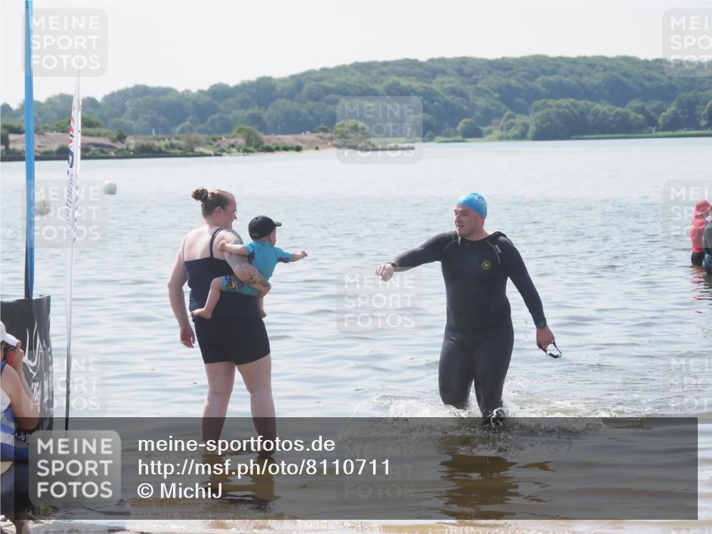 22.06.2025 - Viking Triathlon MichiJ http://msf.ph/oto/8110711 22.06.2025 11:06:19 Schwimmen 303 meine-sportfotos.de