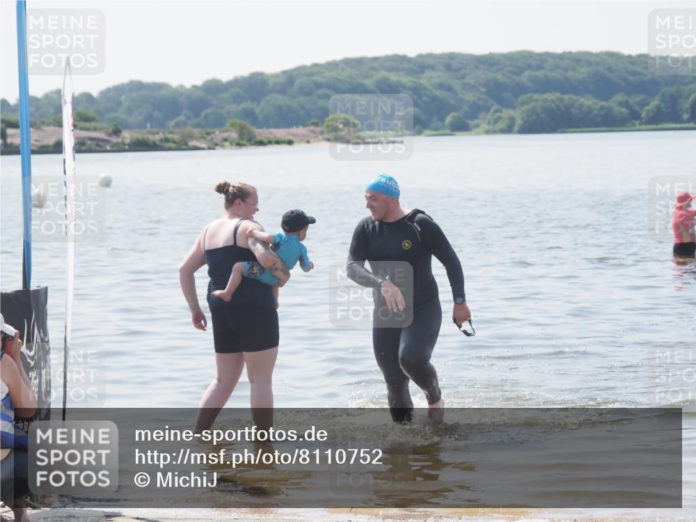 22.06.2025 - Viking Triathlon MichiJ http://msf.ph/oto/8110752 22.06.2025 11:06:20 Schwimmen 303 meine-sportfotos.de