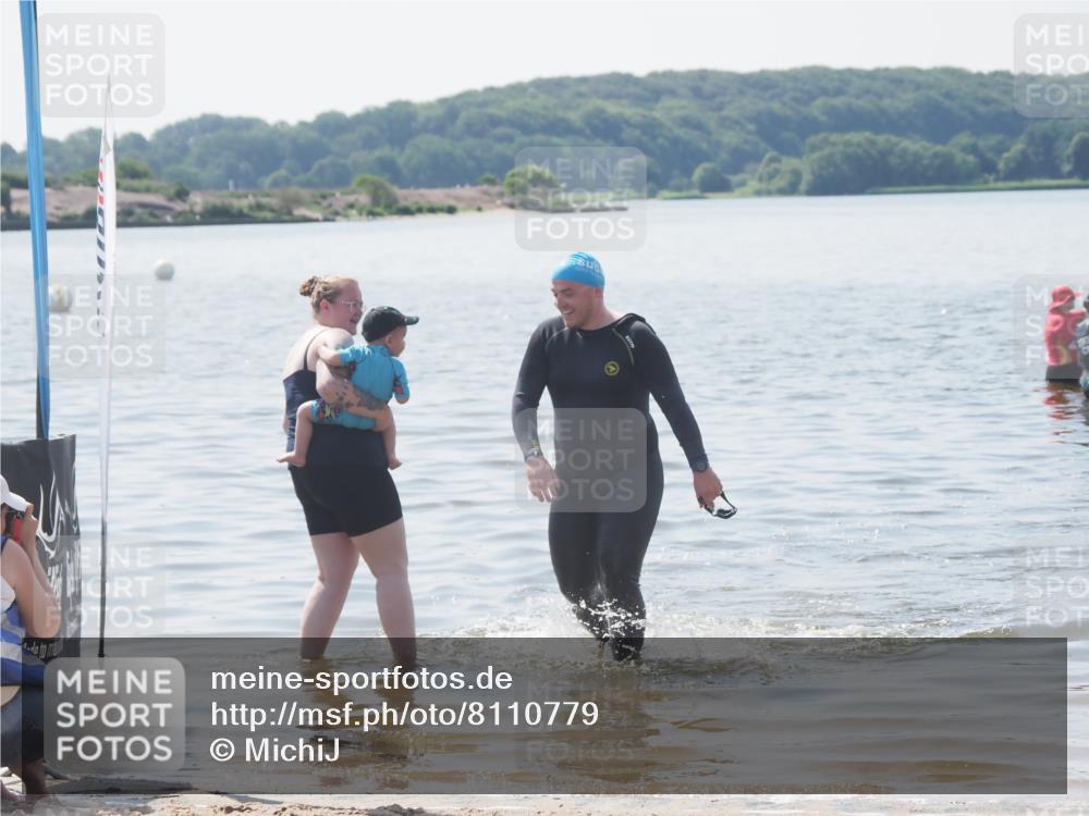 22.06.2025 - Viking Triathlon MichiJ http://msf.ph/oto/8110779 22.06.2025 11:06:20 Schwimmen 303 meine-sportfotos.de