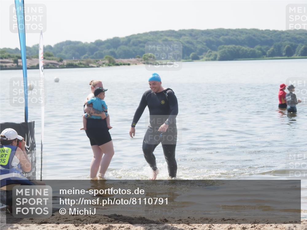 22.06.2025 - Viking Triathlon MichiJ http://msf.ph/oto/8110791 22.06.2025 11:06:21 Schwimmen 303 meine-sportfotos.de