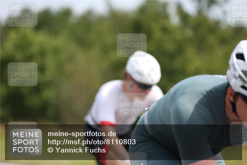 22.06.2025 - Viking Triathlon Yannick Fuchs http://msf.ph/oto/8110803 22.06.2025 11:35:06 Radfahren 109, 216, 282, 318, 326, 465 meine-sportfotos.de