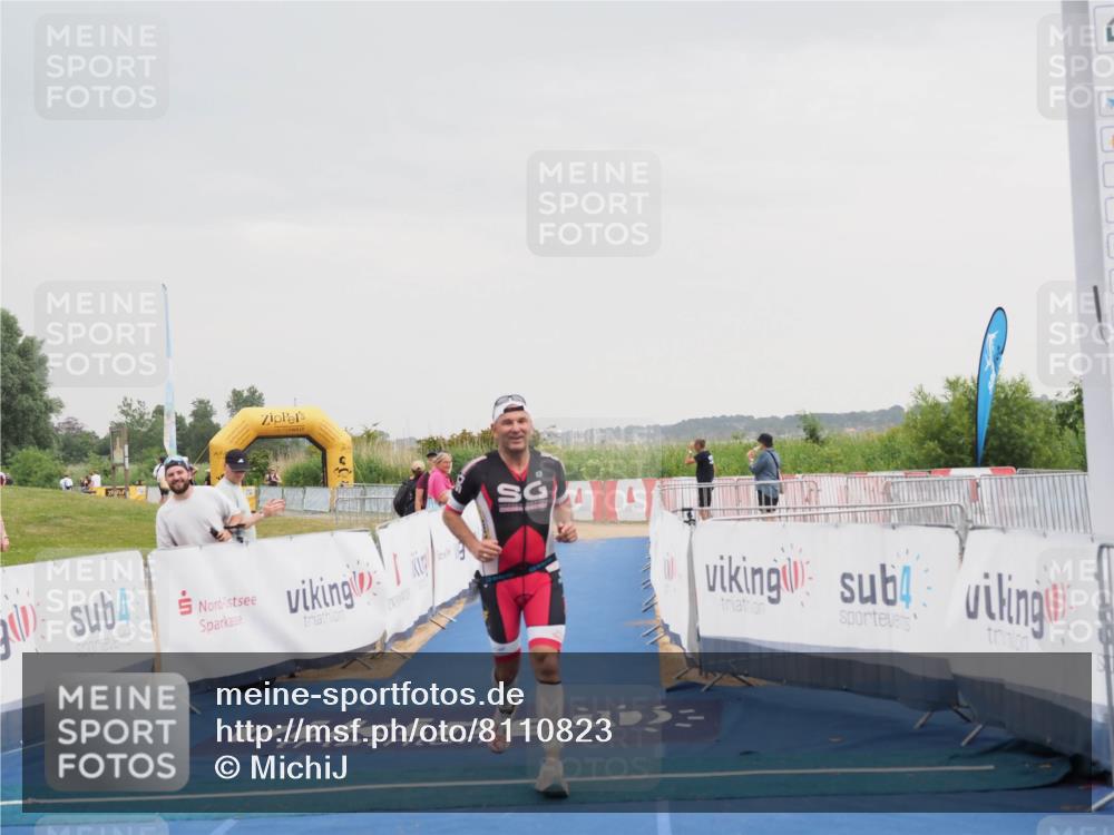 22.06.2025 - Viking Triathlon MichiJ http://msf.ph/oto/8110823 22.06.2025 16:39:26 Ziel 156 meine-sportfotos.de