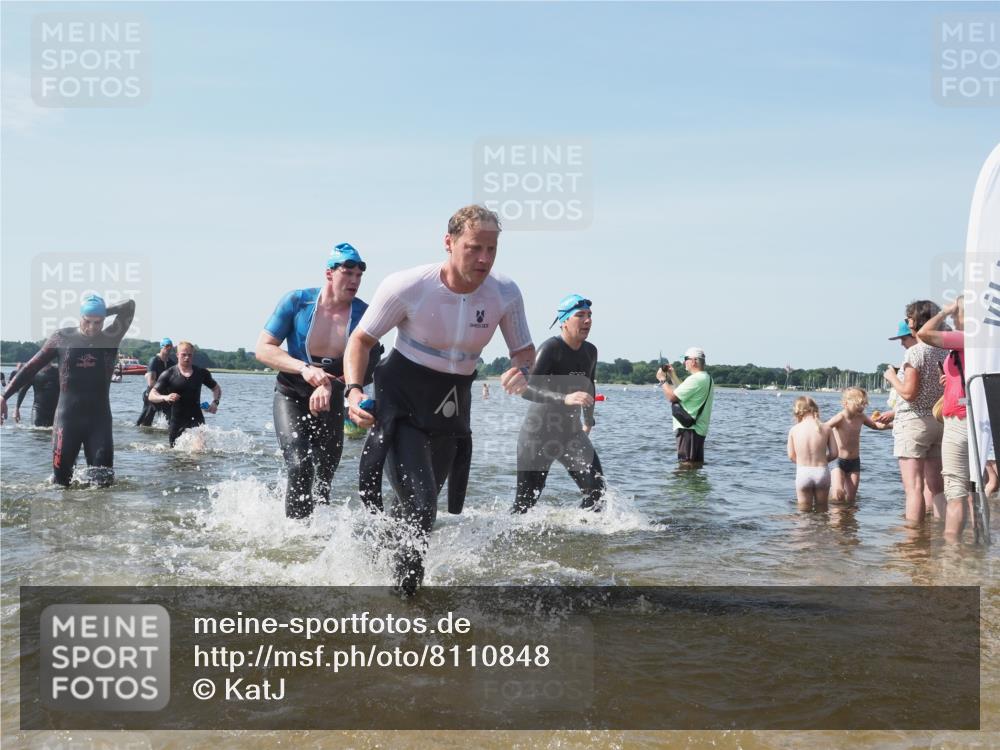 22.06.2025 - Viking Triathlon KatJ http://msf.ph/oto/8110848 22.06.2025 10:39:33 Schwimmen 25, 29, 83, 86, 93, 117, 138, 150, 195, 244, 298, 324, 337, 474, 529 meine-sportfotos.de