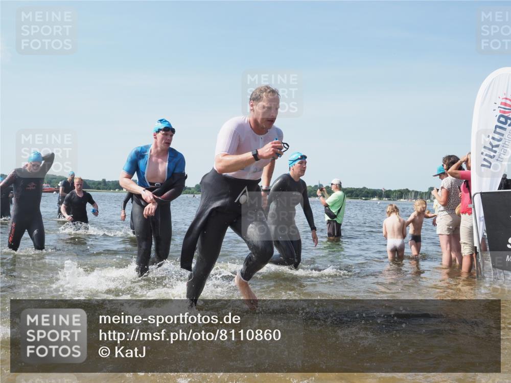 22.06.2025 - Viking Triathlon KatJ http://msf.ph/oto/8110860 22.06.2025 10:39:33 Schwimmen 25, 29, 83, 86, 93, 117, 138, 150, 195, 244, 298, 324, 337, 474, 529 meine-sportfotos.de