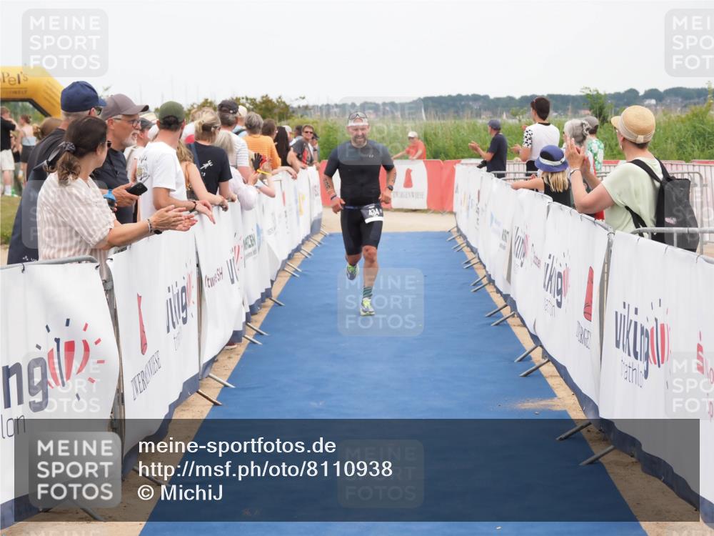 22.06.2025 - Viking Triathlon MichiJ http://msf.ph/oto/8110938 22.06.2025 15:02:22 Ziel 434 meine-sportfotos.de