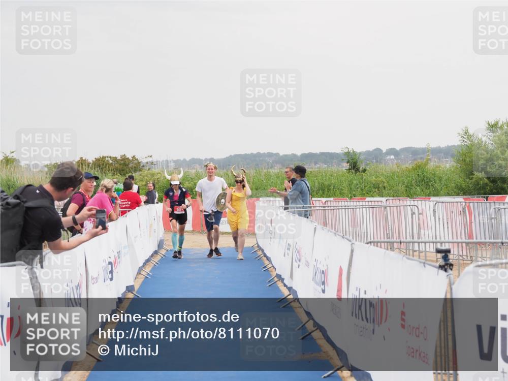 22.06.2025 - Viking Triathlon MichiJ http://msf.ph/oto/8111070 22.06.2025 16:40:51 Ziel 649 meine-sportfotos.de