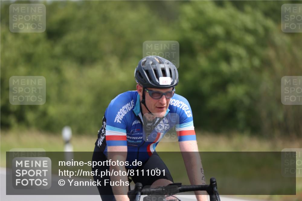 22.06.2025 - Viking Triathlon Yannick Fuchs http://msf.ph/oto/8111091 22.06.2025 11:35:44 Radfahren 5, 108, 196, 229, 242, 271, 294, 301, 429, 435, 486, 519, 647 meine-sportfotos.de