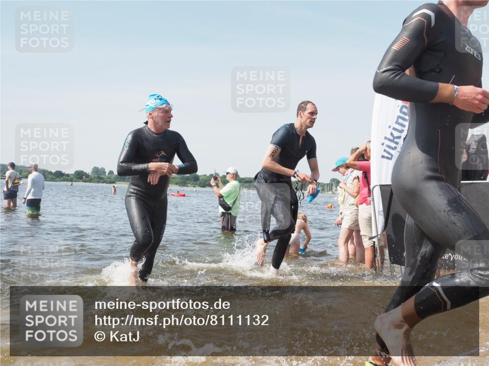 22.06.2025 - Viking Triathlon KatJ http://msf.ph/oto/8111132 22.06.2025 10:39:42 Schwimmen 25, 29, 86, 93, 138, 244, 337, 423, 437, 518, 529 meine-sportfotos.de