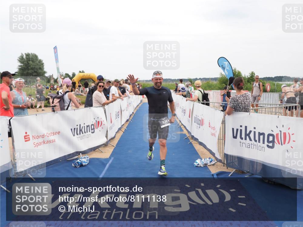 22.06.2025 - Viking Triathlon MichiJ http://msf.ph/oto/8111138 22.06.2025 15:02:24 Ziel 434 meine-sportfotos.de
