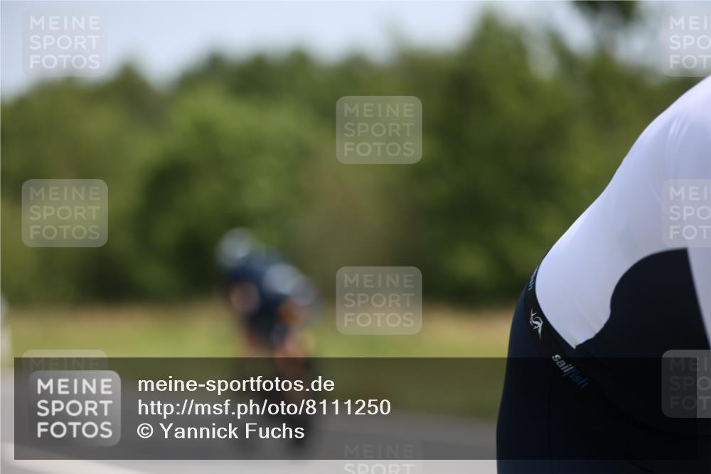 22.06.2025 - Viking Triathlon Yannick Fuchs http://msf.ph/oto/8111250 22.06.2025 11:35:49 Radfahren 5, 108, 229, 284, 294, 301, 429, 435, 460, 486, 493, 519, 627 meine-sportfotos.de