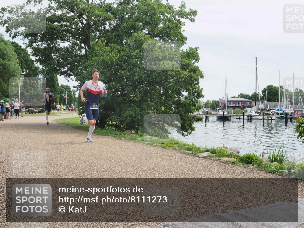 22.06.2025 - Viking Triathlon KatJ http://msf.ph/oto/8111273 22.06.2025 12:45:22 Laufen 178, 393 meine-sportfotos.de