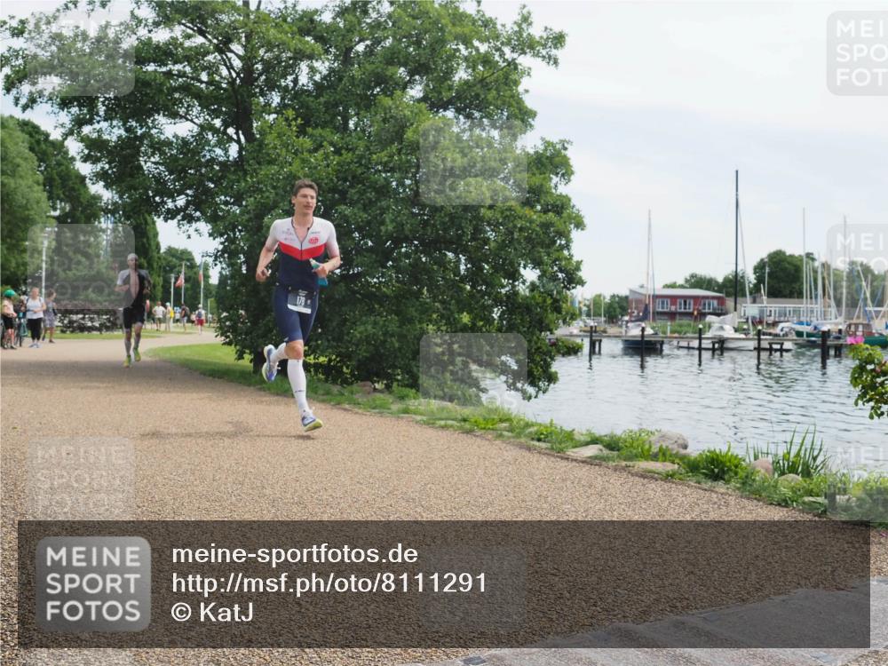 22.06.2025 - Viking Triathlon KatJ http://msf.ph/oto/8111291 22.06.2025 12:45:22 Laufen 178, 393 meine-sportfotos.de