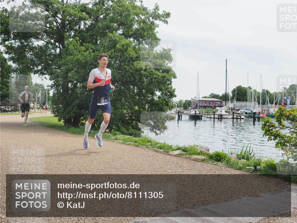 22.06.2025 - Viking Triathlon KatJ http://msf.ph/oto/8111305 22.06.2025 12:45:23 Laufen 178, 393 meine-sportfotos.de