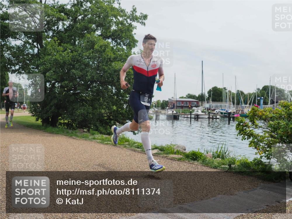 22.06.2025 - Viking Triathlon KatJ http://msf.ph/oto/8111374 22.06.2025 12:45:23 Laufen 178, 393 meine-sportfotos.de