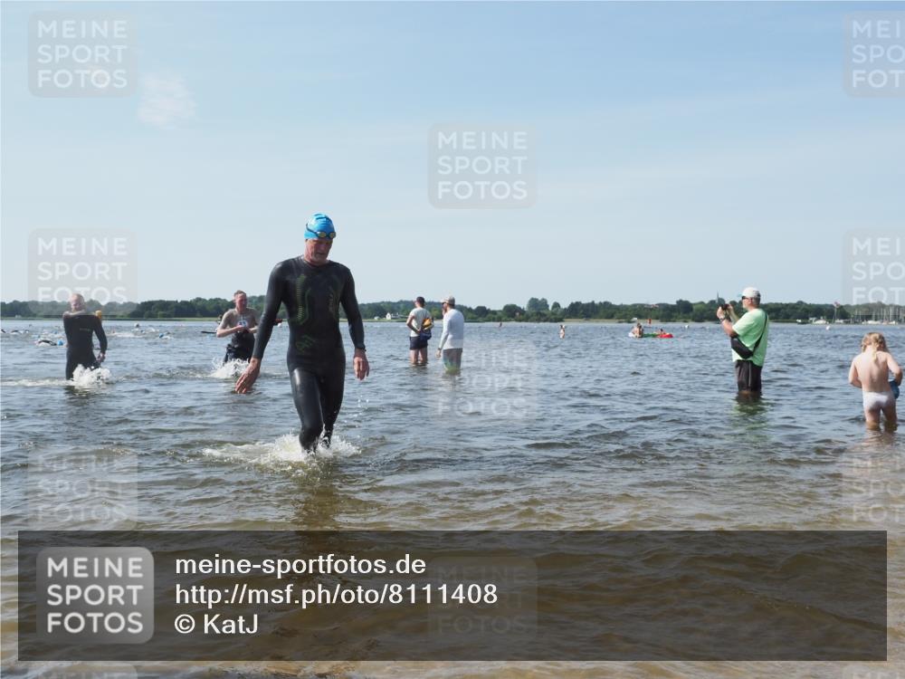 22.06.2025 - Viking Triathlon KatJ http://msf.ph/oto/8111408 22.06.2025 10:39:52 Schwimmen 29, 283, 423, 437, 518 meine-sportfotos.de