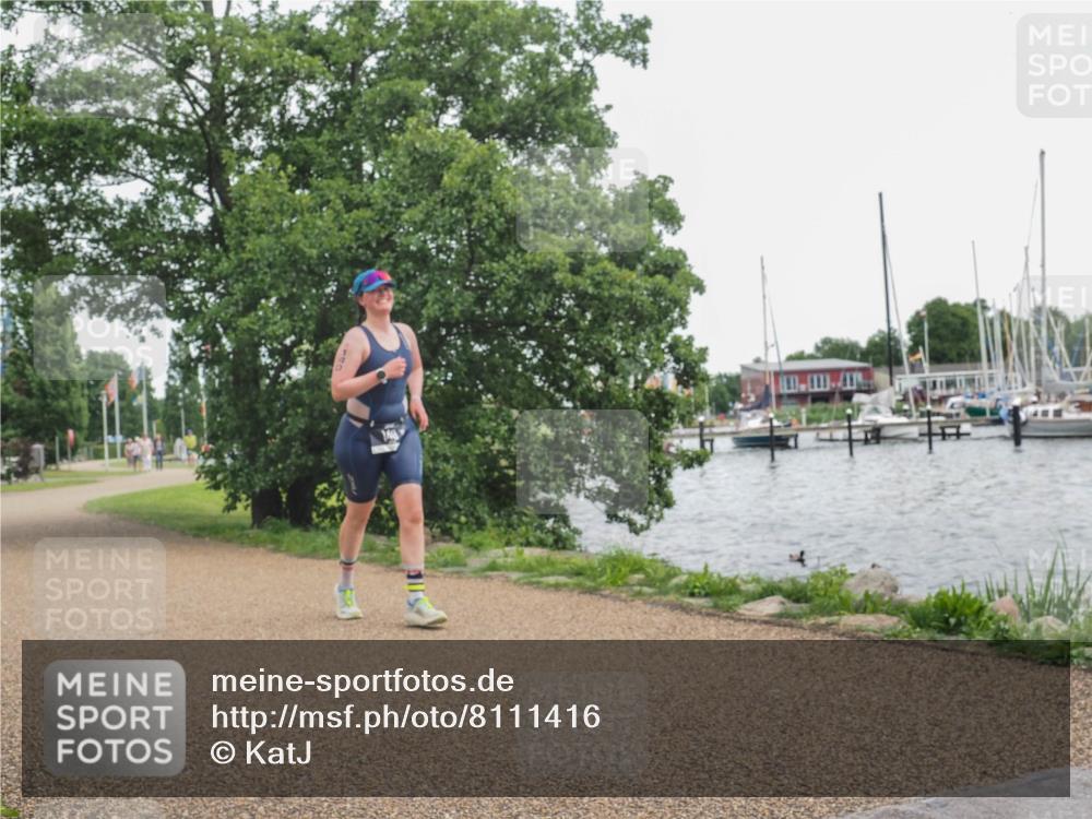 22.06.2025 - Viking Triathlon KatJ http://msf.ph/oto/8111416 22.06.2025 15:03:37 Laufen 140 meine-sportfotos.de