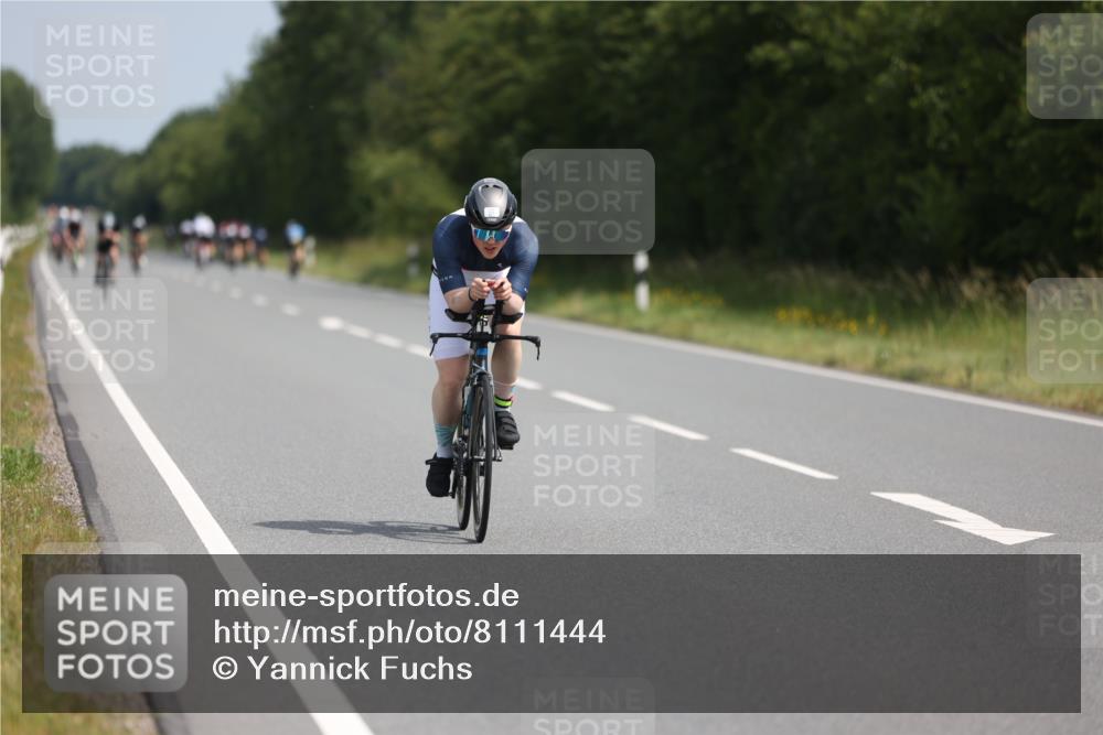 22.06.2025 - Viking Triathlon Yannick Fuchs http://msf.ph/oto/8111444 22.06.2025 11:36:05 Radfahren 124, 214, 217, 464, 479, 492 meine-sportfotos.de