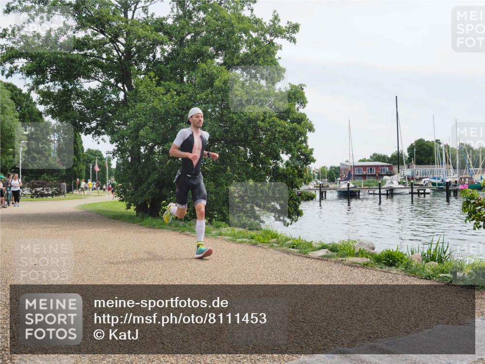 22.06.2025 - Viking Triathlon KatJ http://msf.ph/oto/8111453 22.06.2025 12:45:25 Laufen 178, 393 meine-sportfotos.de