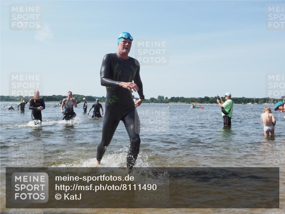 22.06.2025 - Viking Triathlon KatJ http://msf.ph/oto/8111490 22.06.2025 10:39:54 Schwimmen 283, 423, 437, 518 meine-sportfotos.de