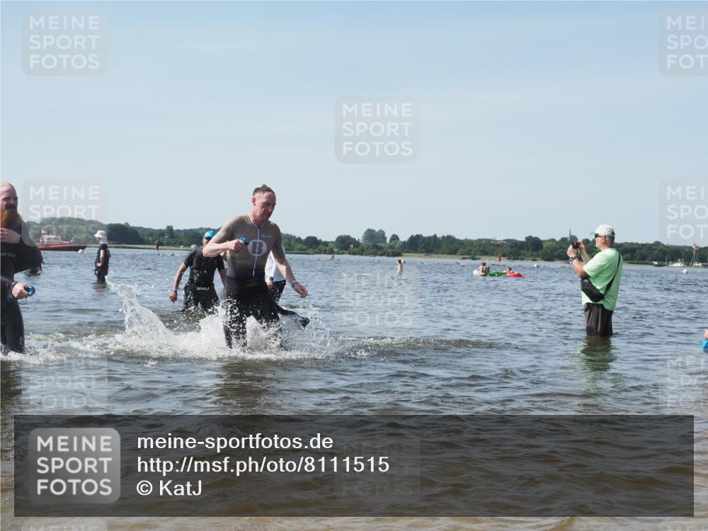 22.06.2025 - Viking Triathlon KatJ http://msf.ph/oto/8111515 22.06.2025 10:39:56 Schwimmen 283, 423, 437, 518, 538 meine-sportfotos.de