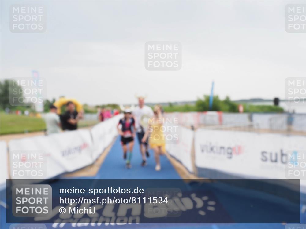 22.06.2025 - Viking Triathlon MichiJ http://msf.ph/oto/8111534 22.06.2025 16:40:56 Ziel 649 meine-sportfotos.de