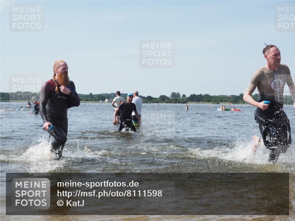 22.06.2025 - Viking Triathlon KatJ http://msf.ph/oto/8111598 22.06.2025 10:39:58 Schwimmen 283, 437, 518, 538 meine-sportfotos.de