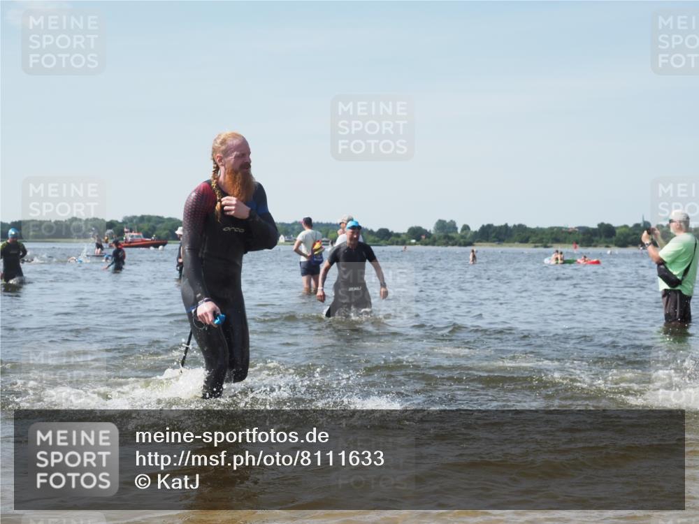 22.06.2025 - Viking Triathlon KatJ http://msf.ph/oto/8111633 22.06.2025 10:39:58 Schwimmen 283, 437, 518, 538 meine-sportfotos.de