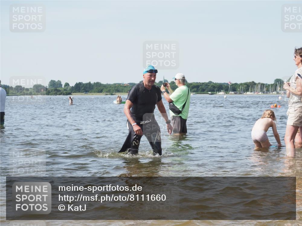 22.06.2025 - Viking Triathlon KatJ http://msf.ph/oto/8111660 22.06.2025 10:40:02 Schwimmen 248, 283, 437, 538 meine-sportfotos.de