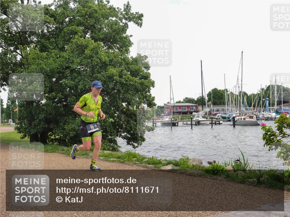 22.06.2025 - Viking Triathlon KatJ http://msf.ph/oto/8111671 22.06.2025 15:03:56 Laufen 66 meine-sportfotos.de