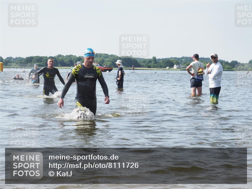 22.06.2025 - Viking Triathlon KatJ http://msf.ph/oto/8111726 22.06.2025 10:40:07 Schwimmen 248, 283, 394, 538, 553 meine-sportfotos.de