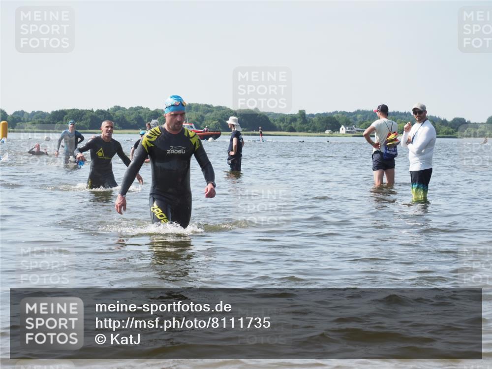 22.06.2025 - Viking Triathlon KatJ http://msf.ph/oto/8111735 22.06.2025 10:40:07 Schwimmen 248, 283, 394, 538, 553 meine-sportfotos.de