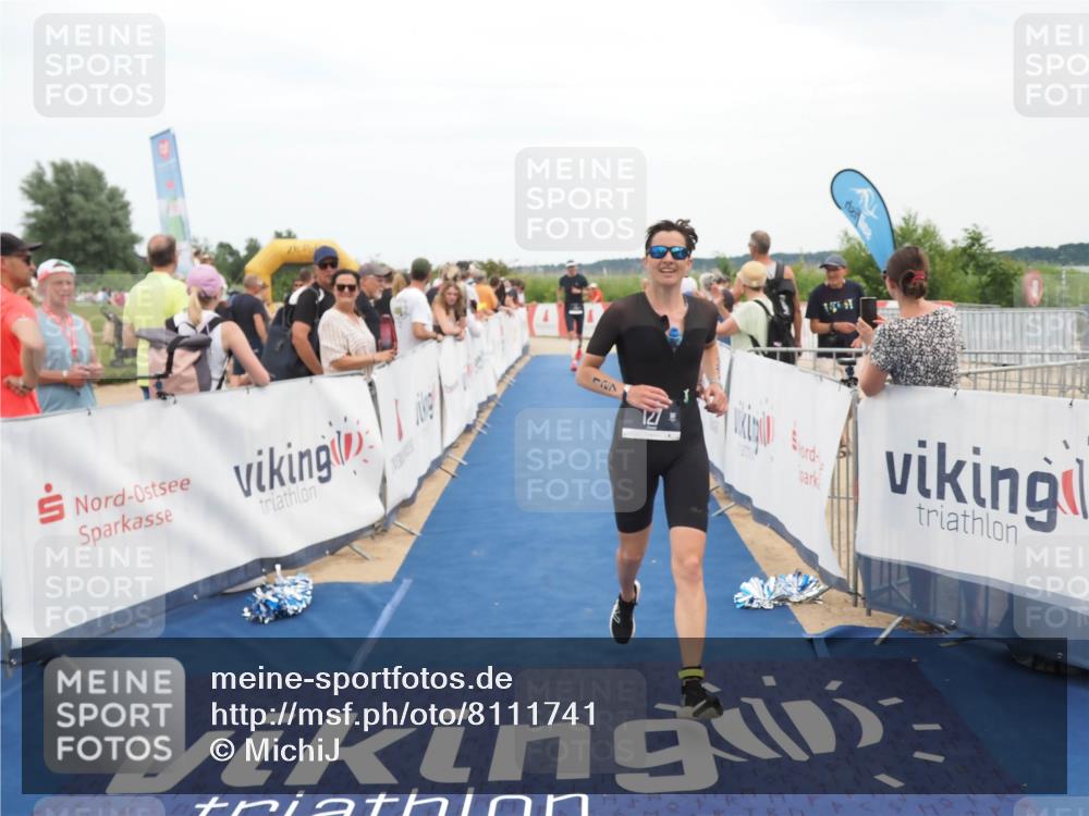 22.06.2025 - Viking Triathlon MichiJ http://msf.ph/oto/8111741 22.06.2025 15:02:41 Ziel 127, 529 meine-sportfotos.de