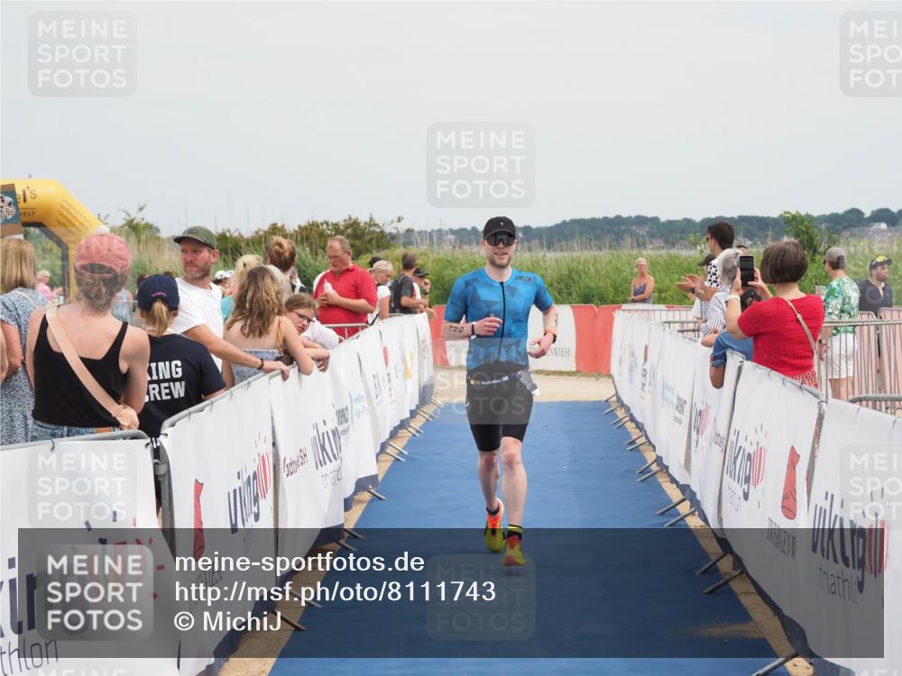 22.06.2025 - Viking Triathlon MichiJ http://msf.ph/oto/8111743 22.06.2025 14:53:30 Ziel 486 meine-sportfotos.de